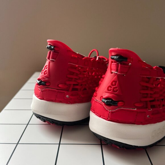 Nike ACG Watercat+ – University Red - Picture 6 of 6